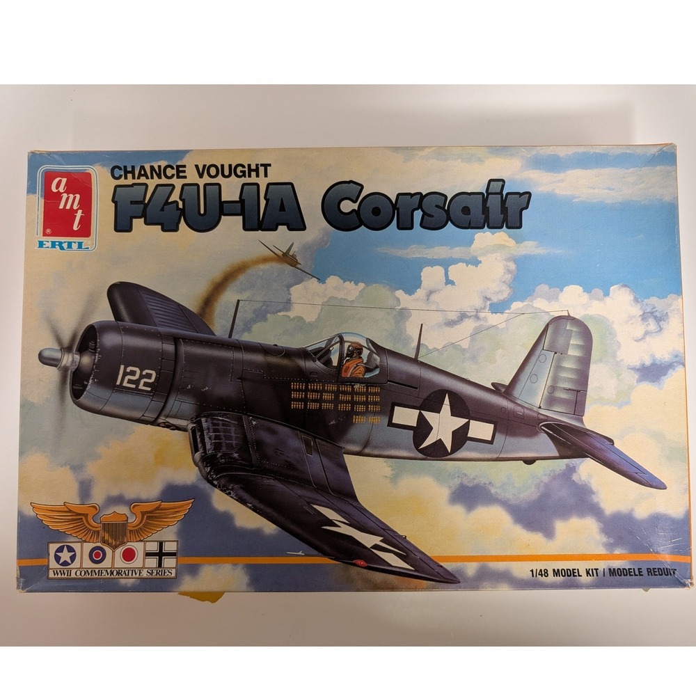 AMT Ertl Chance Vought F4U-1A Corsair 1/48 Model Kit 8873 WWII Series Sealed VTG